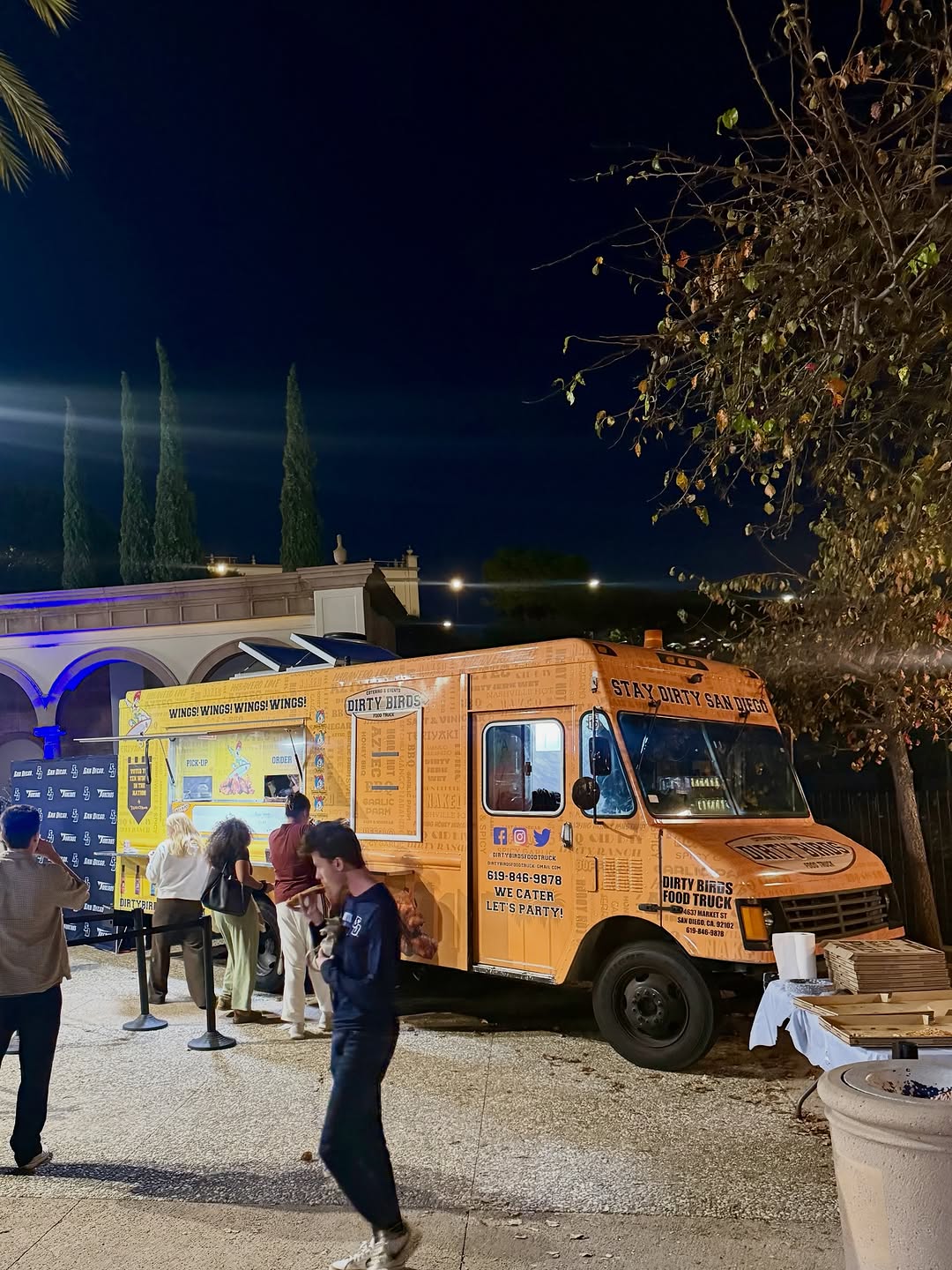 Food truck at night event